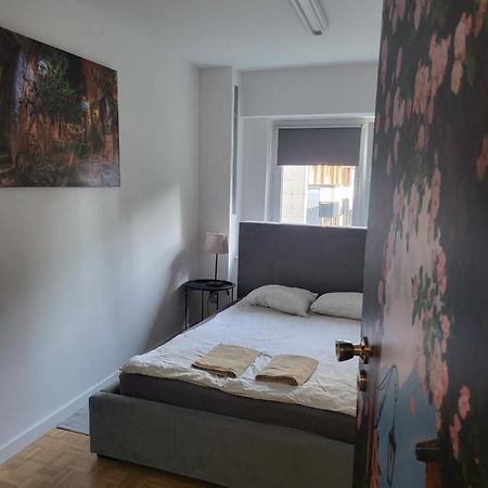 Studio Zelazna Rooms Near Old Town Varsóvia Exterior foto